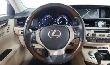 New ES300h