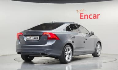 S60