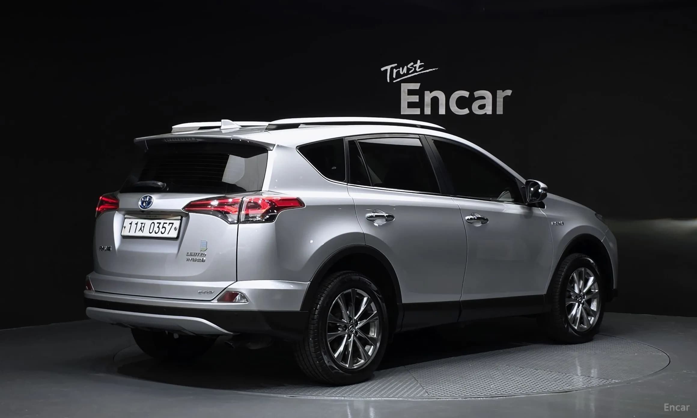 RAV4