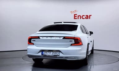 S90