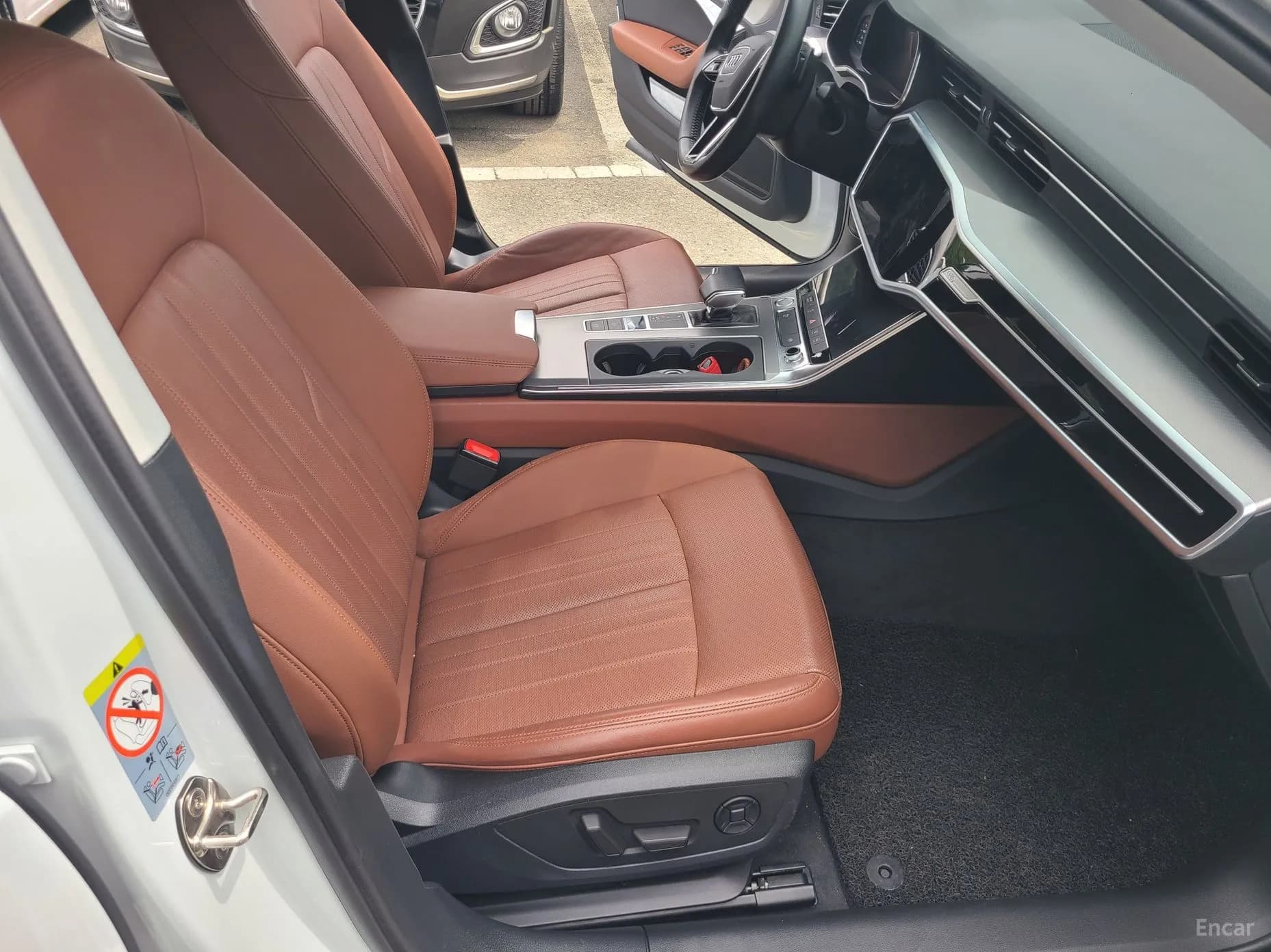 A6 (C8)