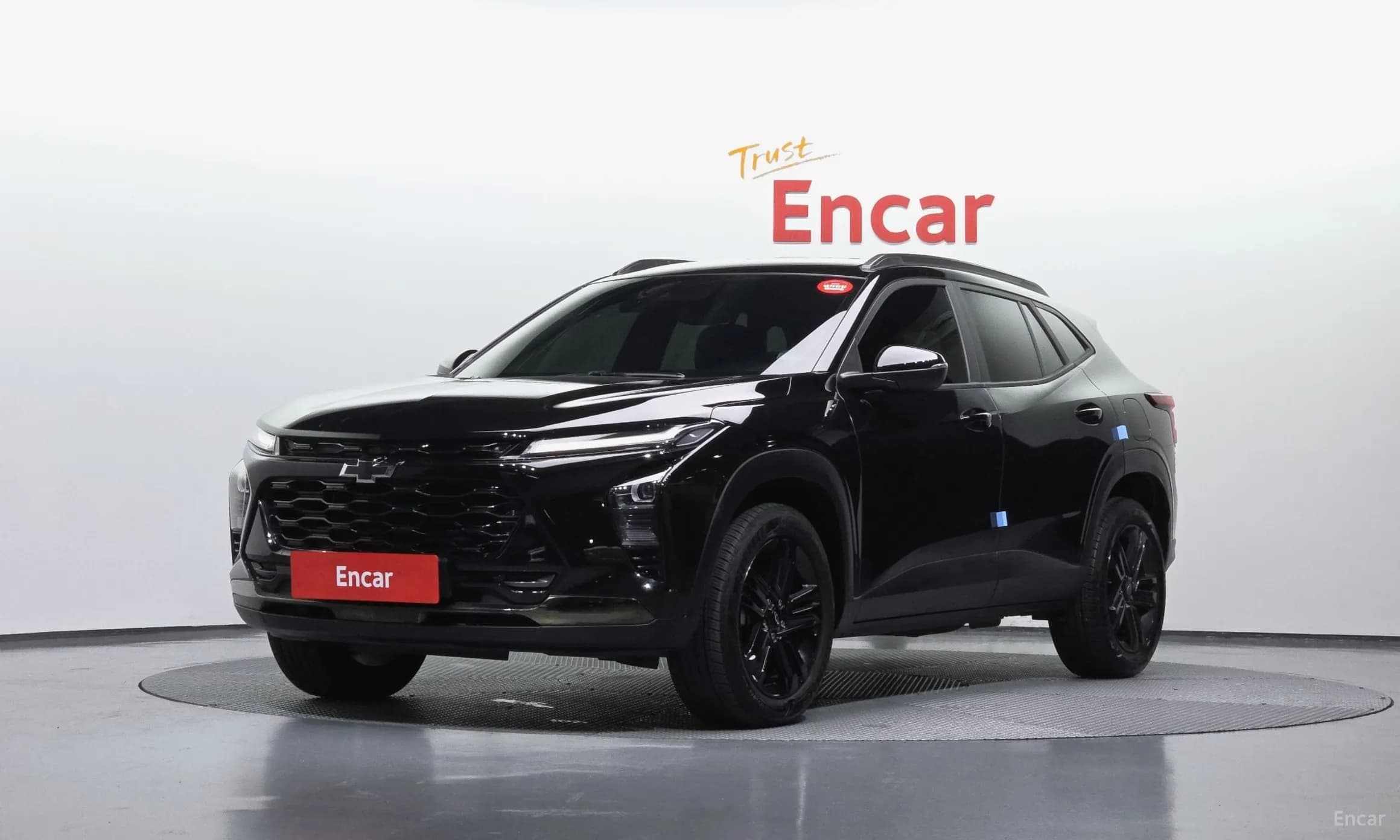 Trax Crossover