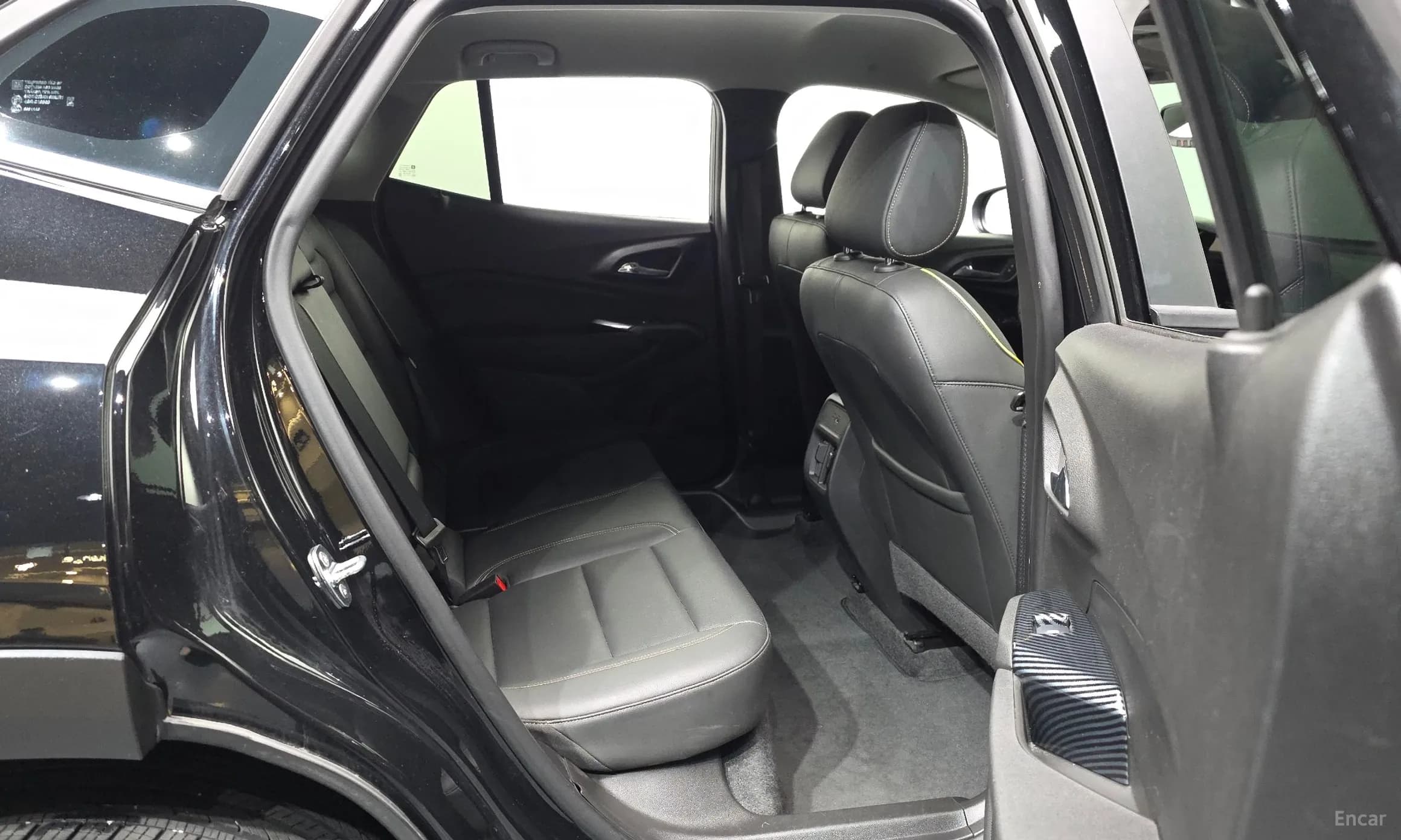 Trax Crossover