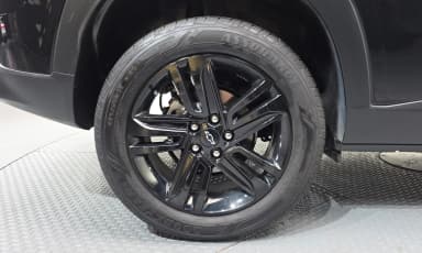 Trax Crossover