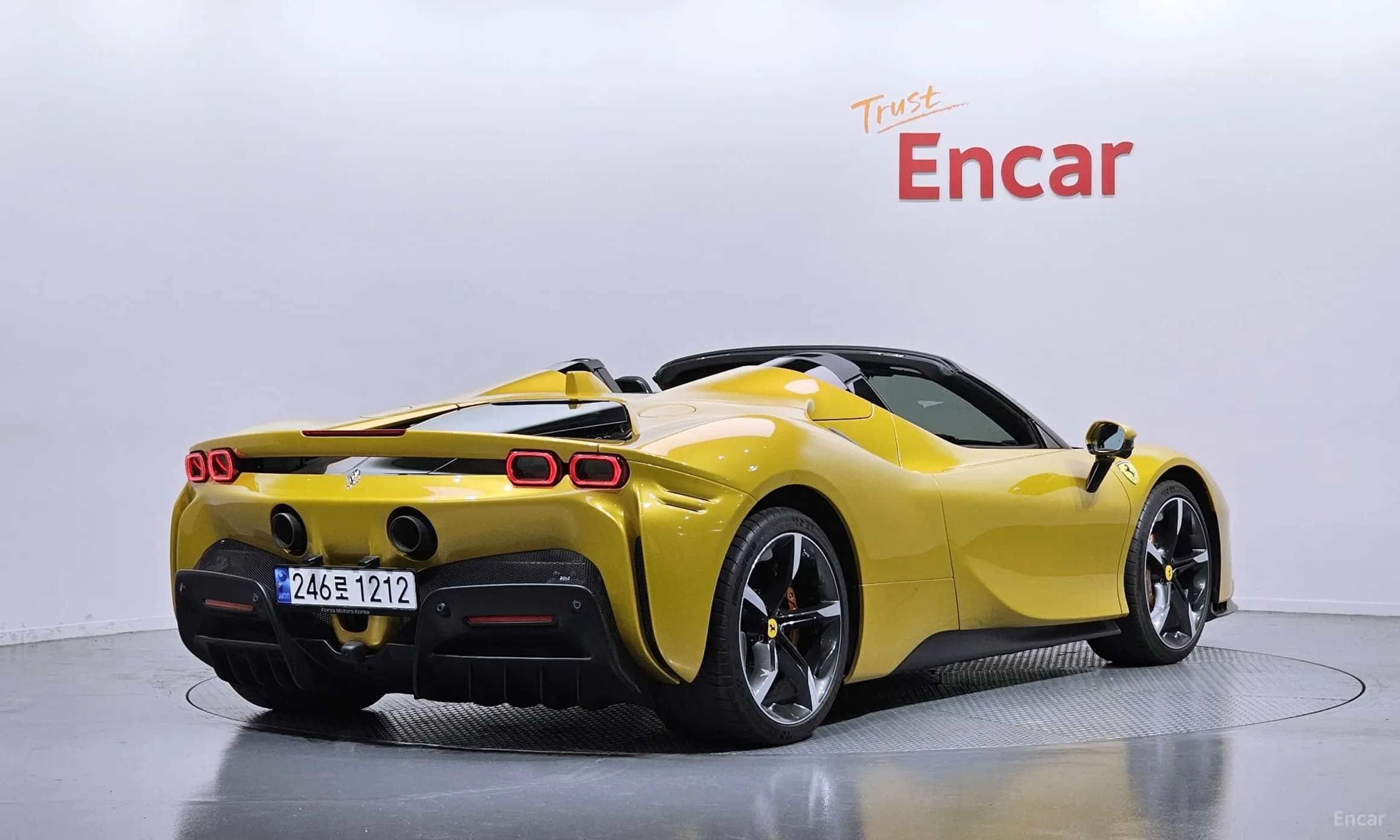 SF90 Spyder