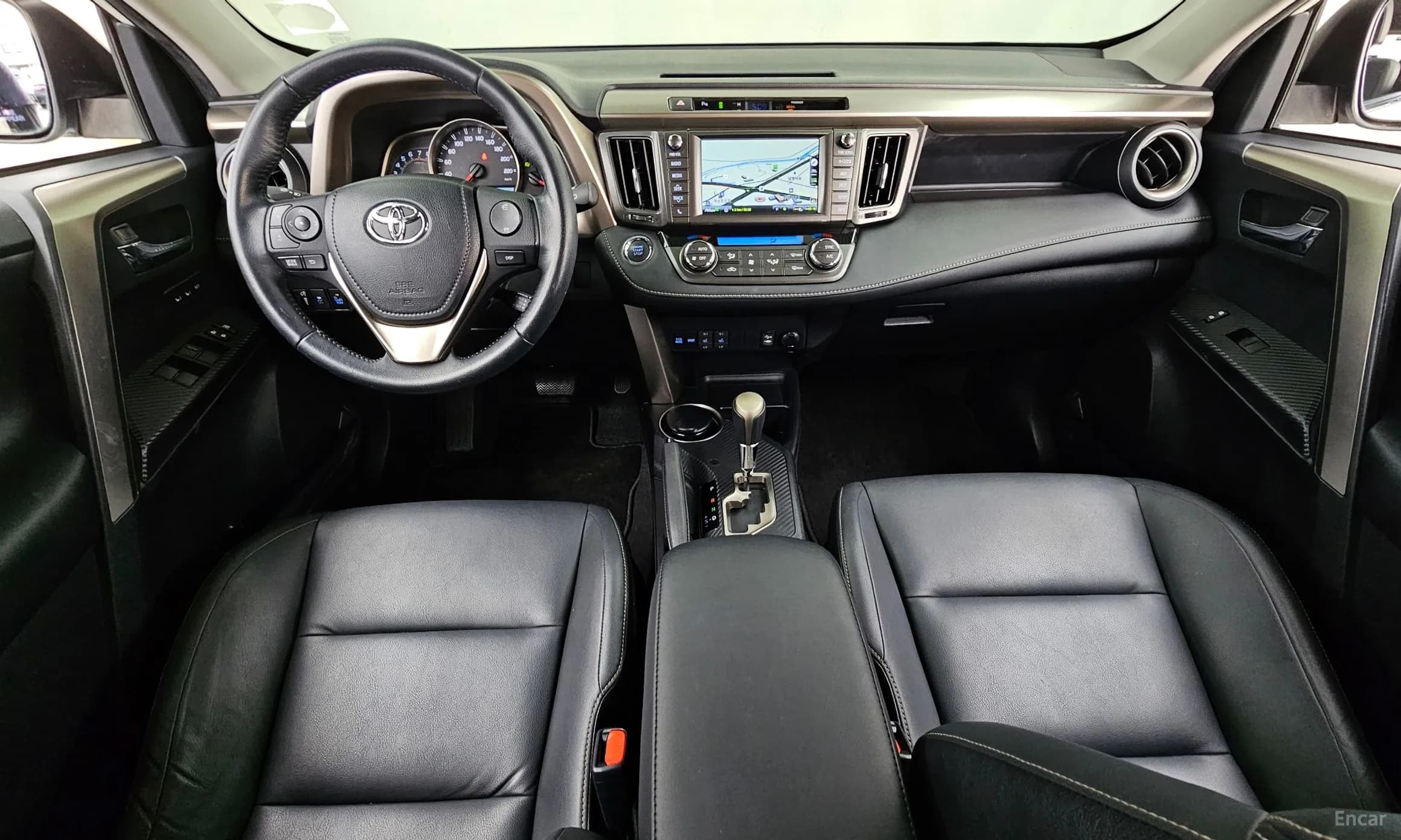 RAV4