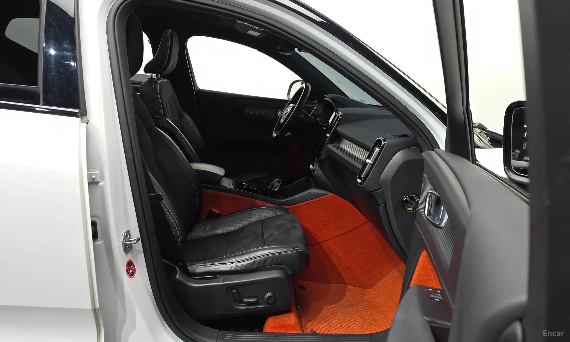 XC40