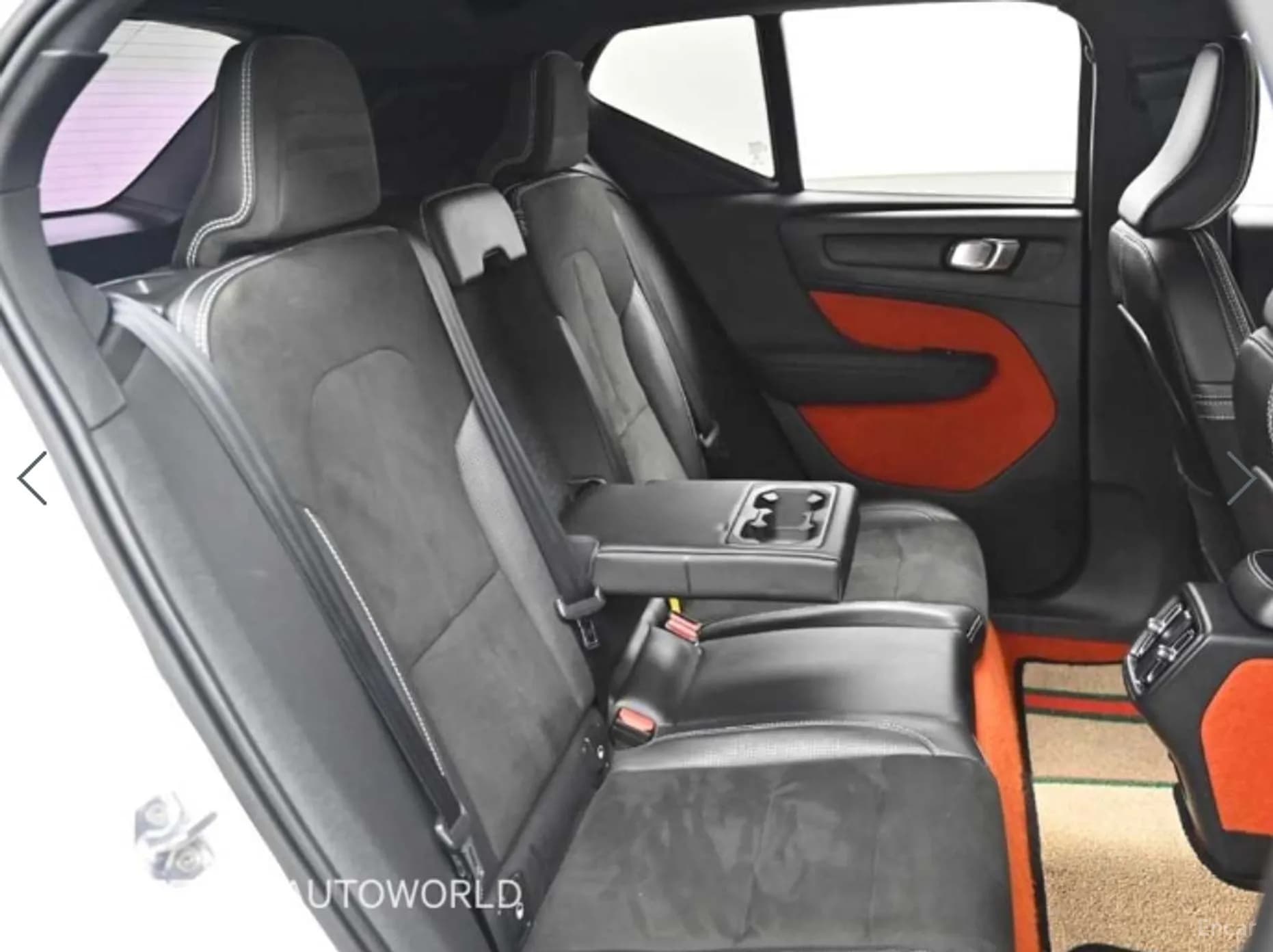 XC40