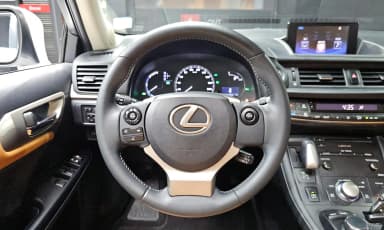 CT200h