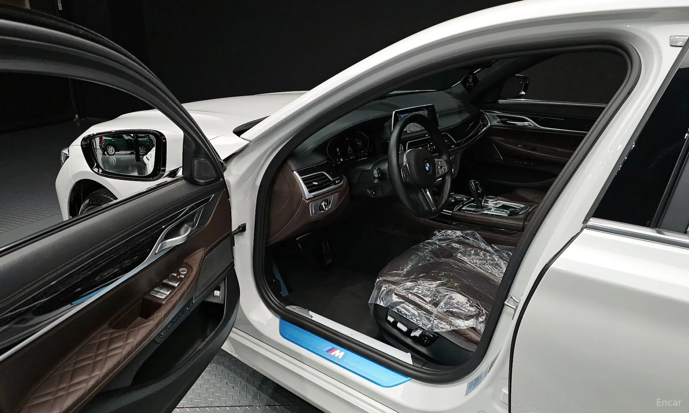 7 Series (G11)