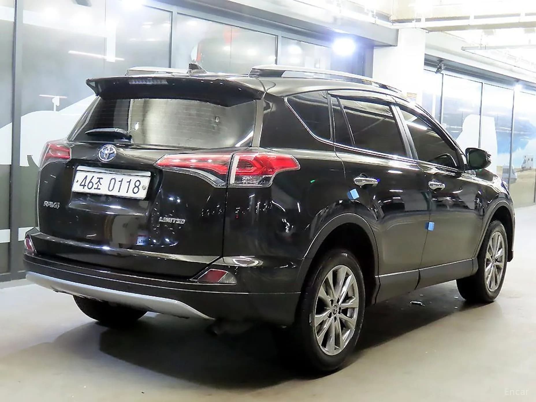 RAV4