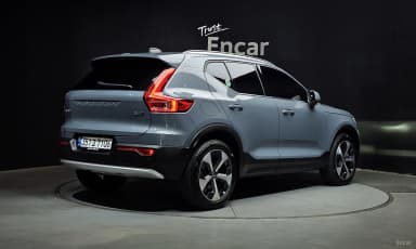 XC40