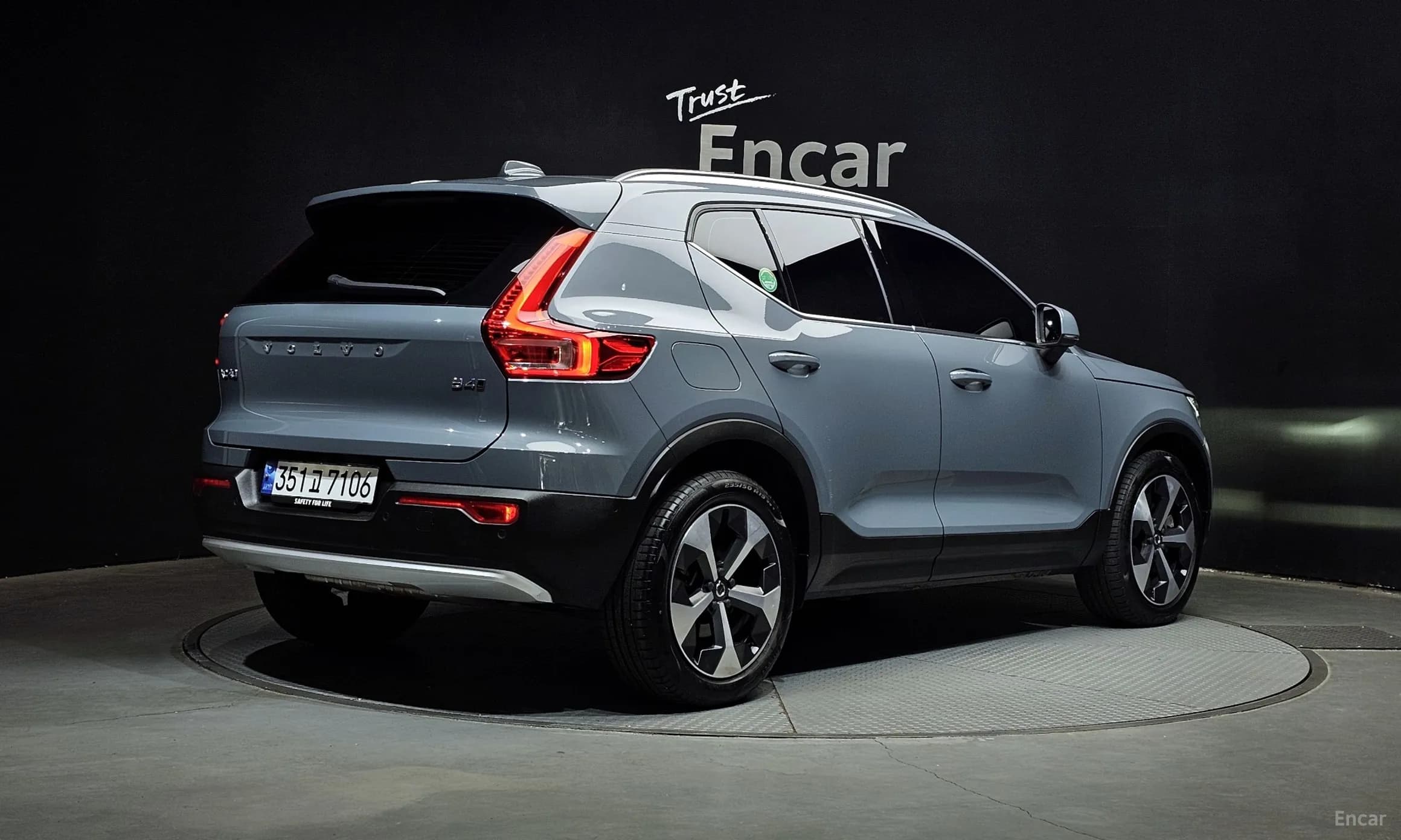XC40