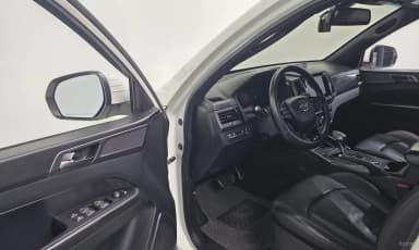 Rexton Sports Khan
