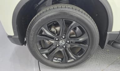 Rexton Sports Khan