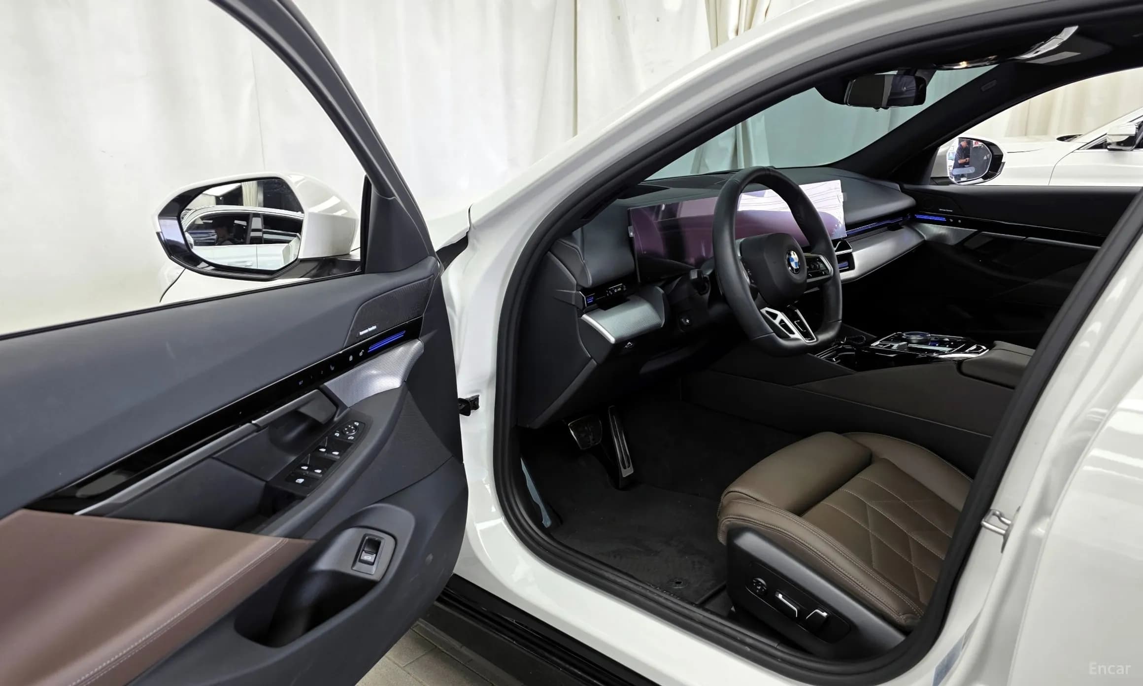 5 Series (G60)