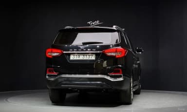 G4 Rexton