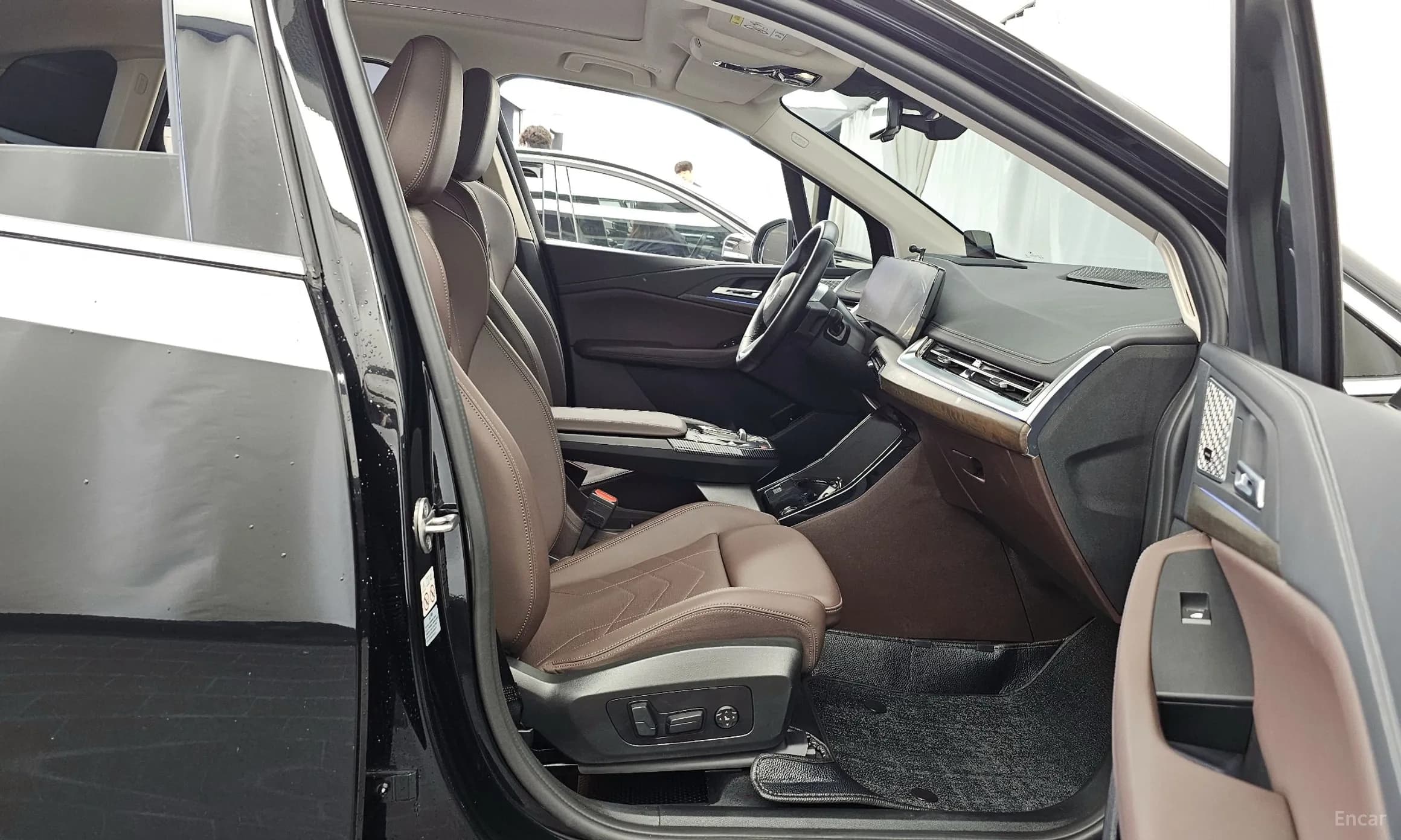 2 Series Active Tourer (U06)