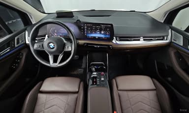 2 Series Active Tourer (U06)