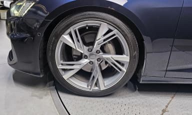 A6 (C8)