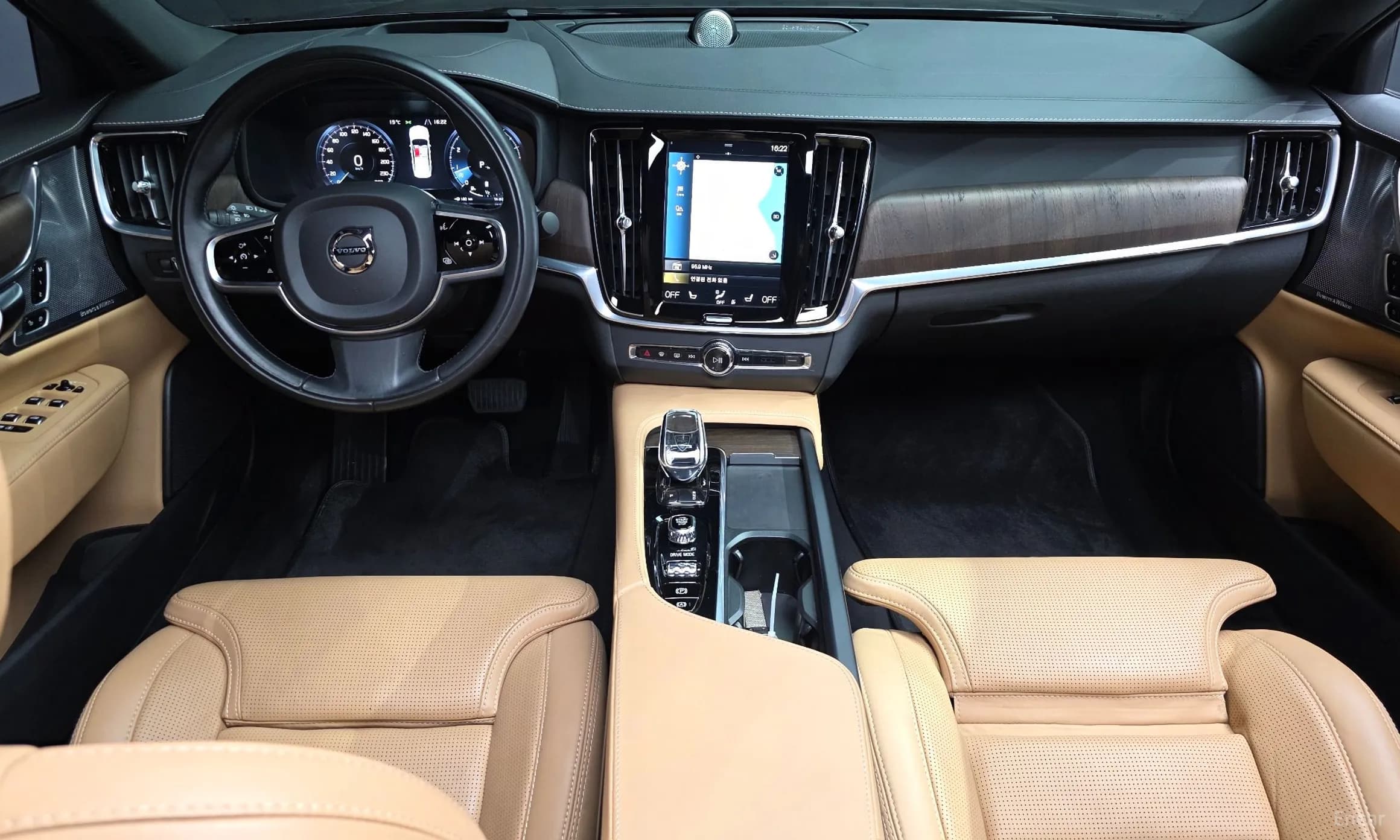 S90