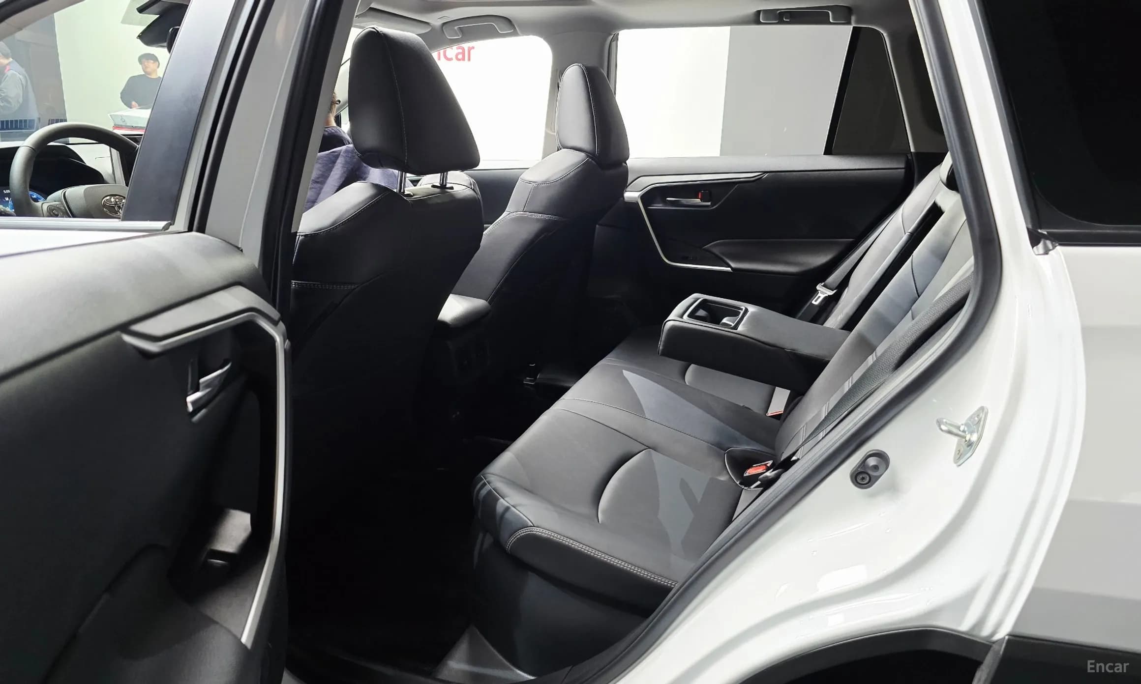 RAV4 5th Generation