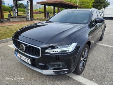V90 Cross Country