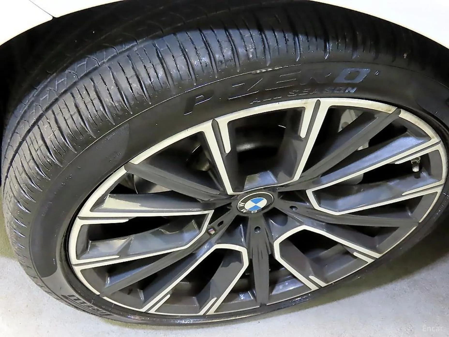 7 Series (G11)