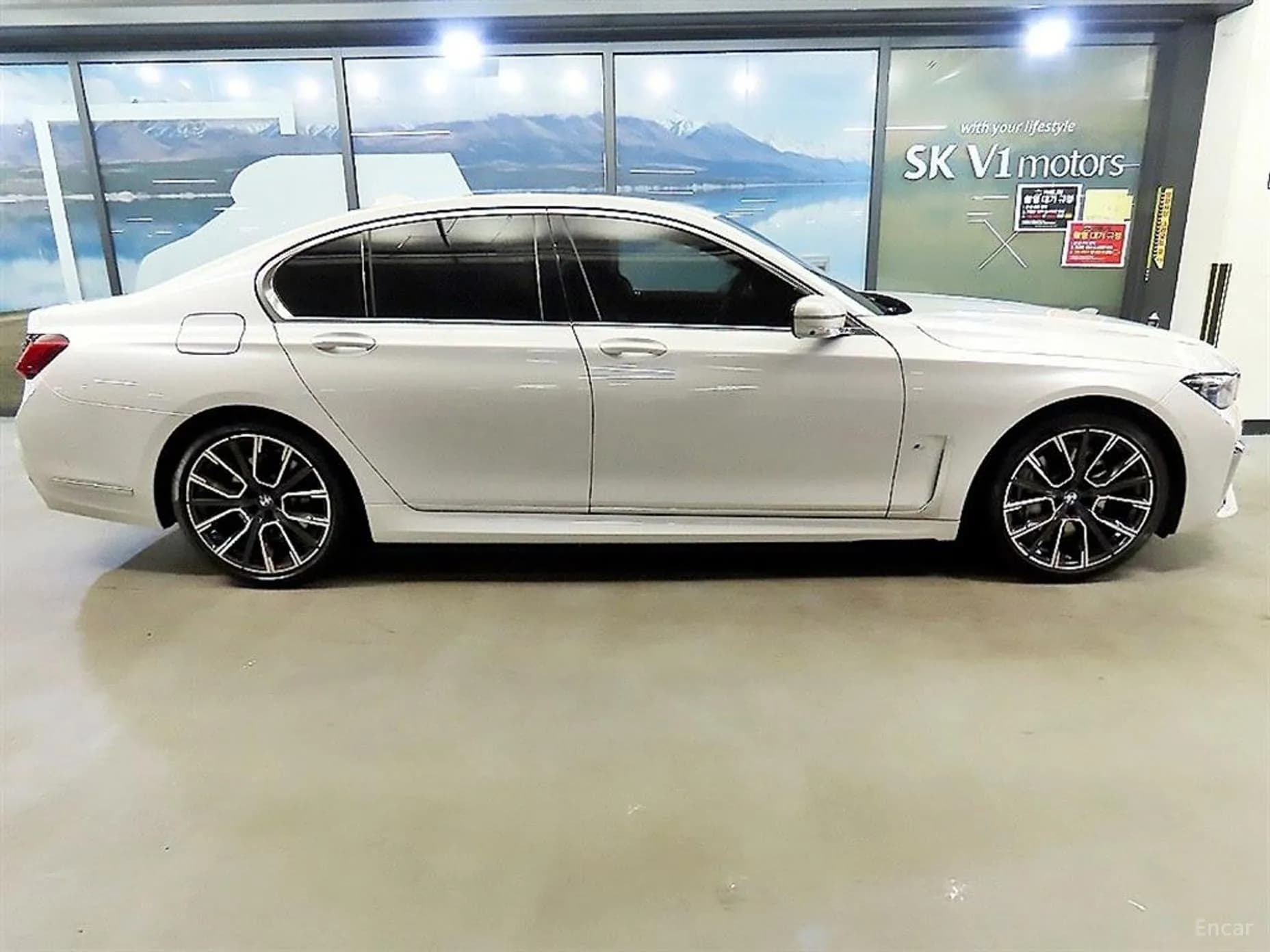 7 Series (G11)