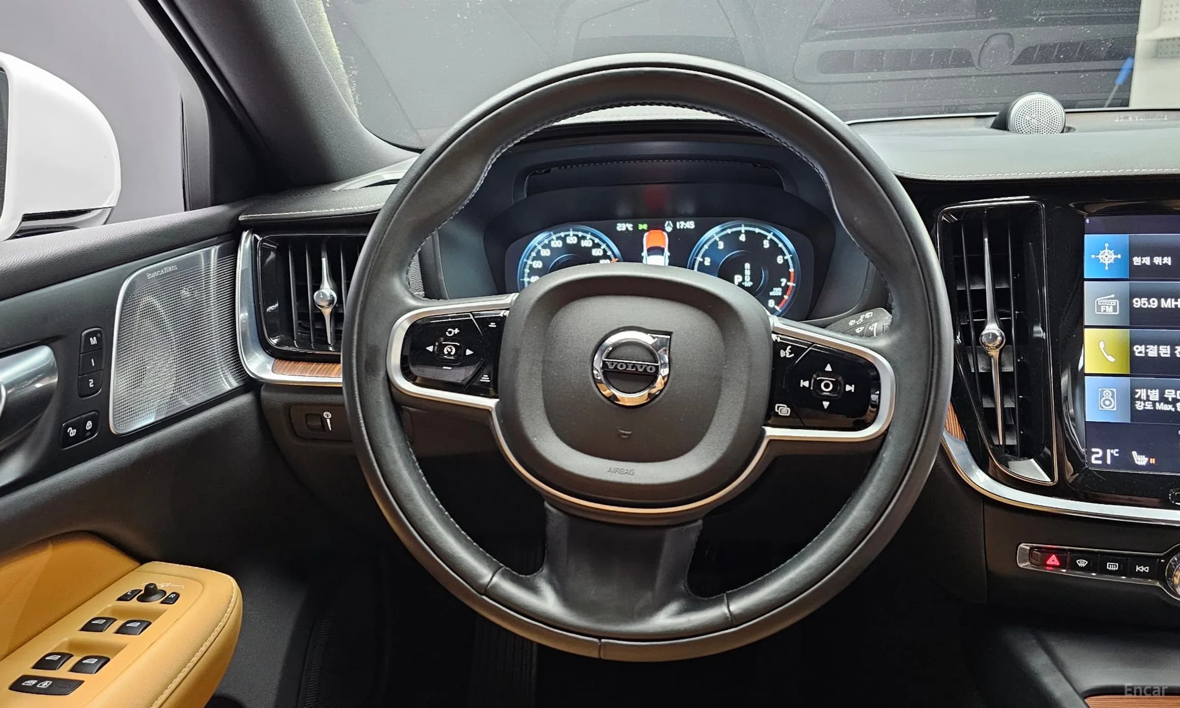 V60 Cross-Country 2nd Generation