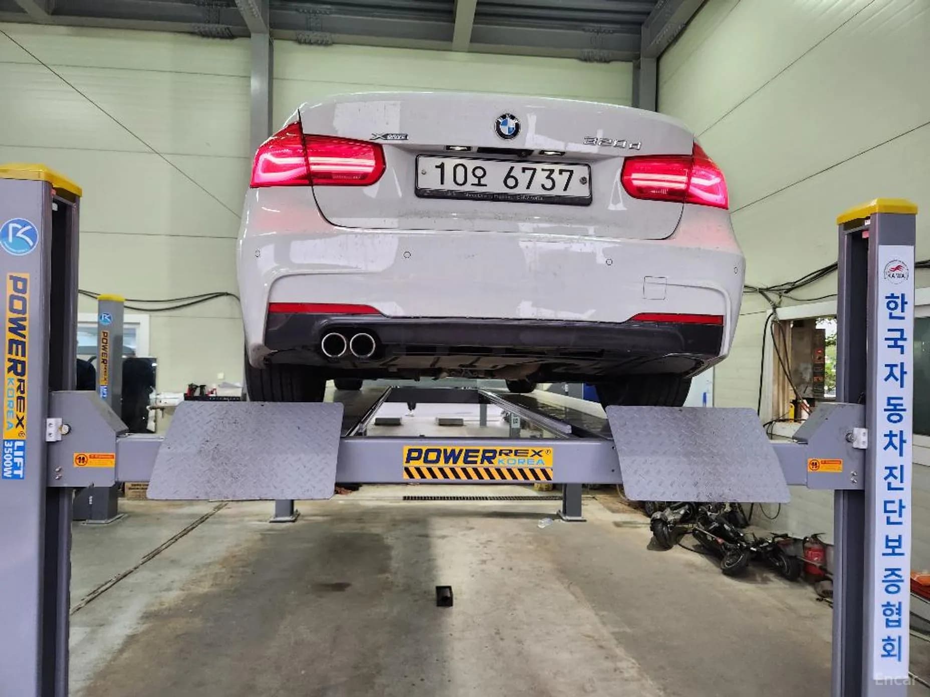 3 Series (G20)