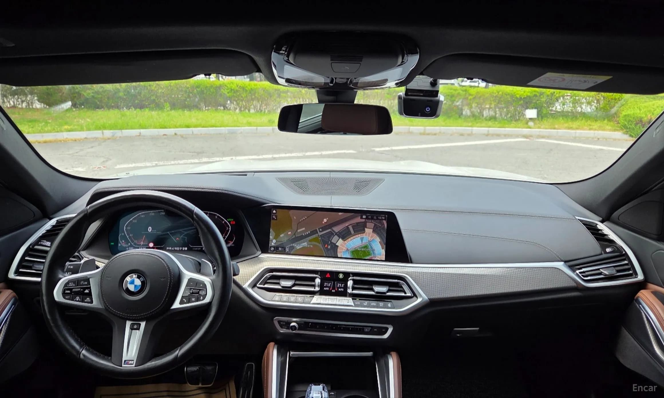 X6 (G06)