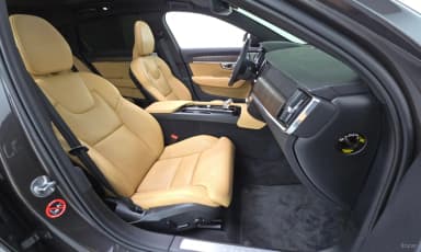S90