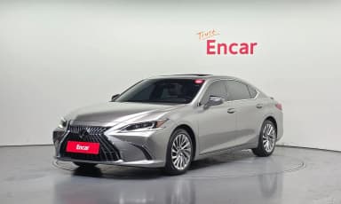 ES300h 7th Generation