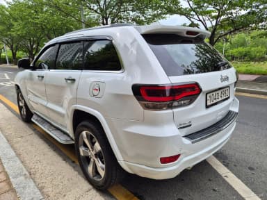 Grand Cherokee