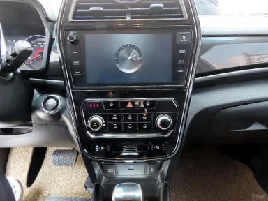 Berry New Tivoli