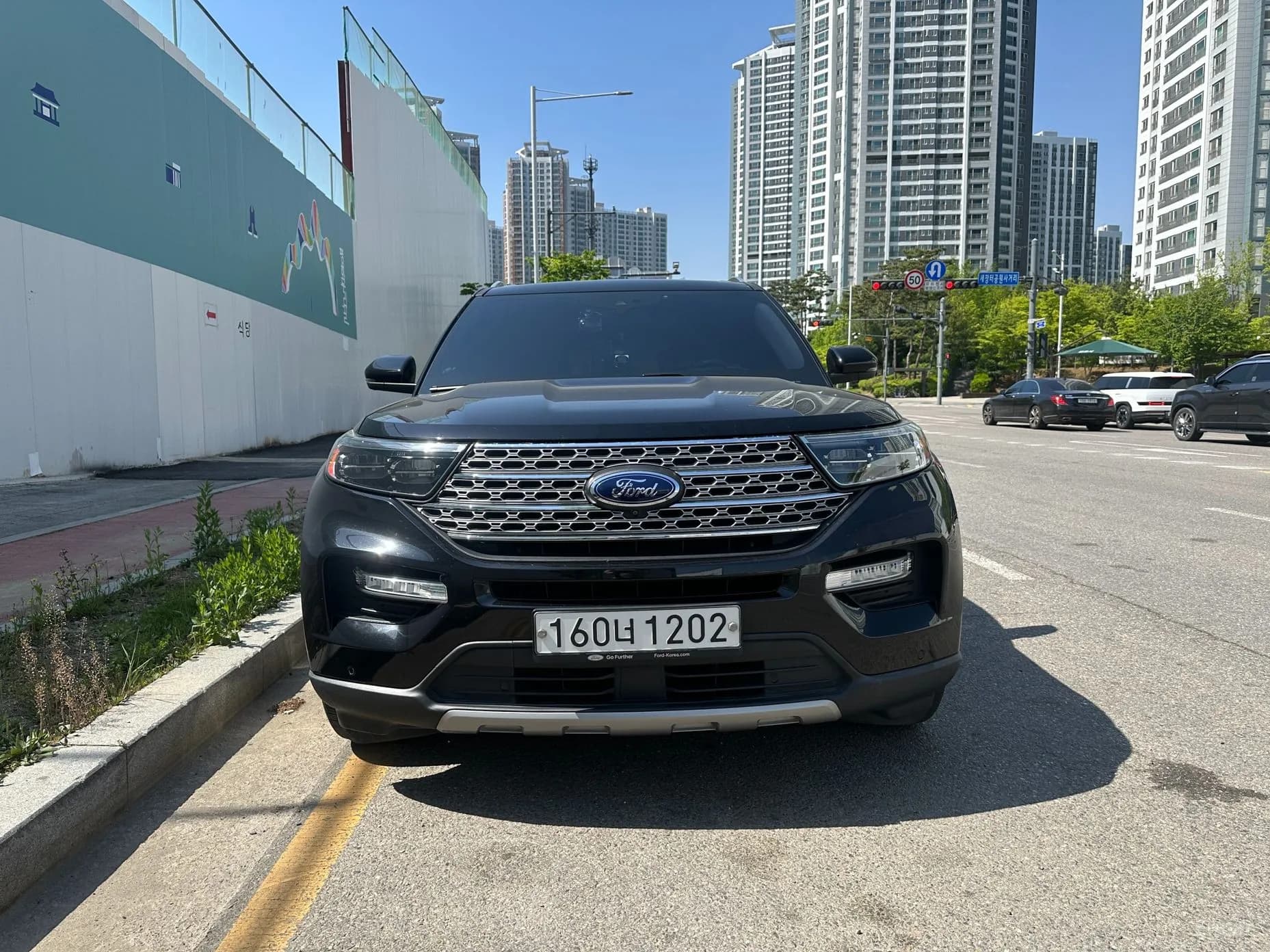 Explorer 6th Generation