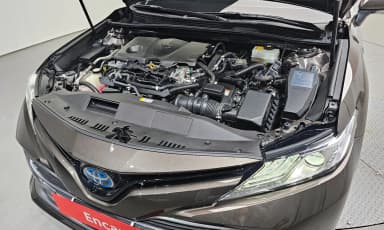Camry (XV70)