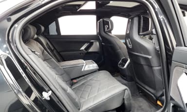 7 Series (G70)