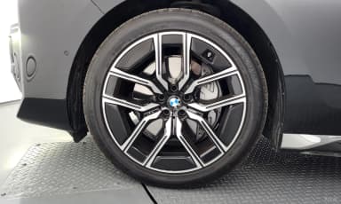 7 Series (G70)
