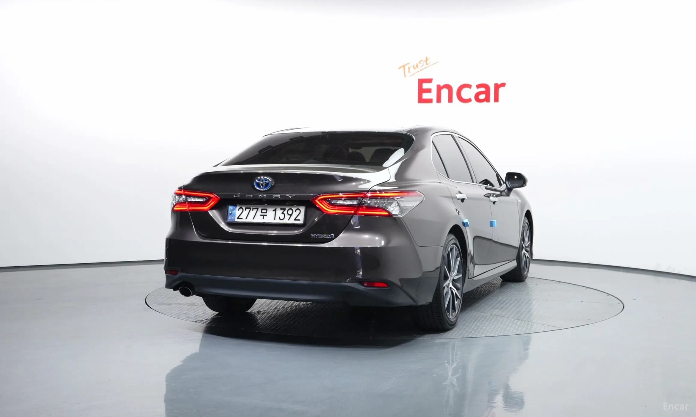 Camry (XV70)