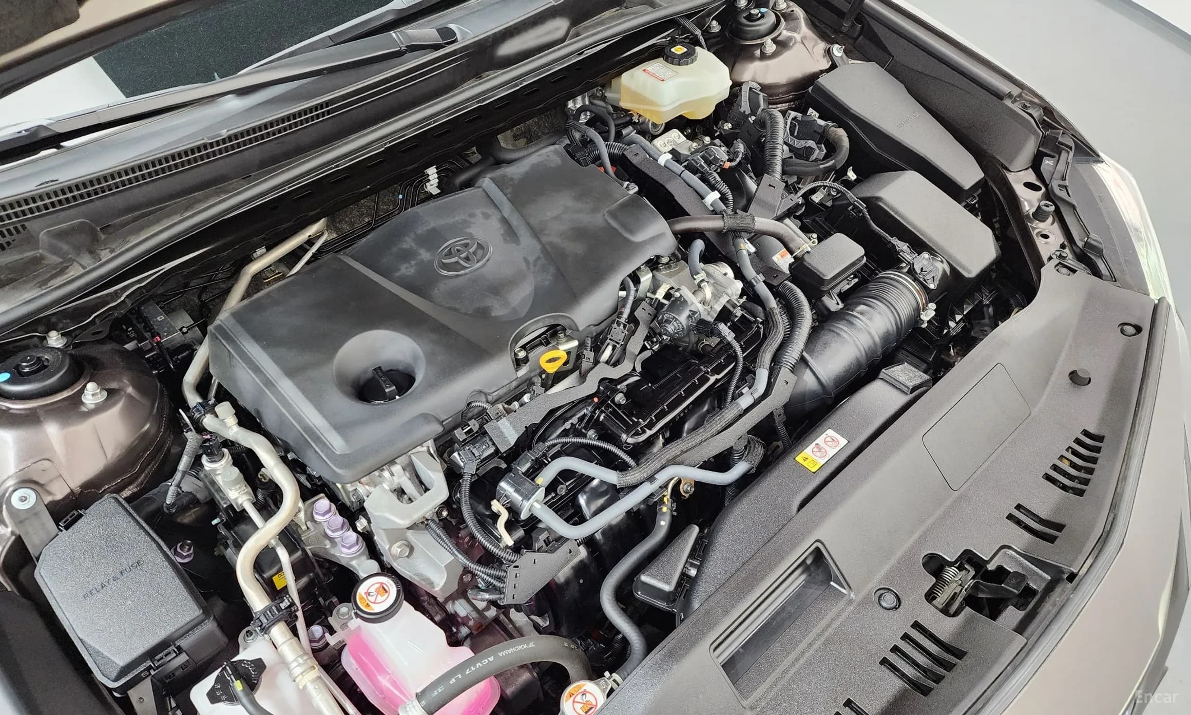 Camry (XV70)