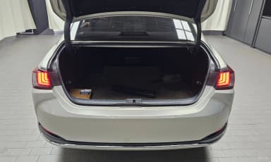 ES300h 7th Generation