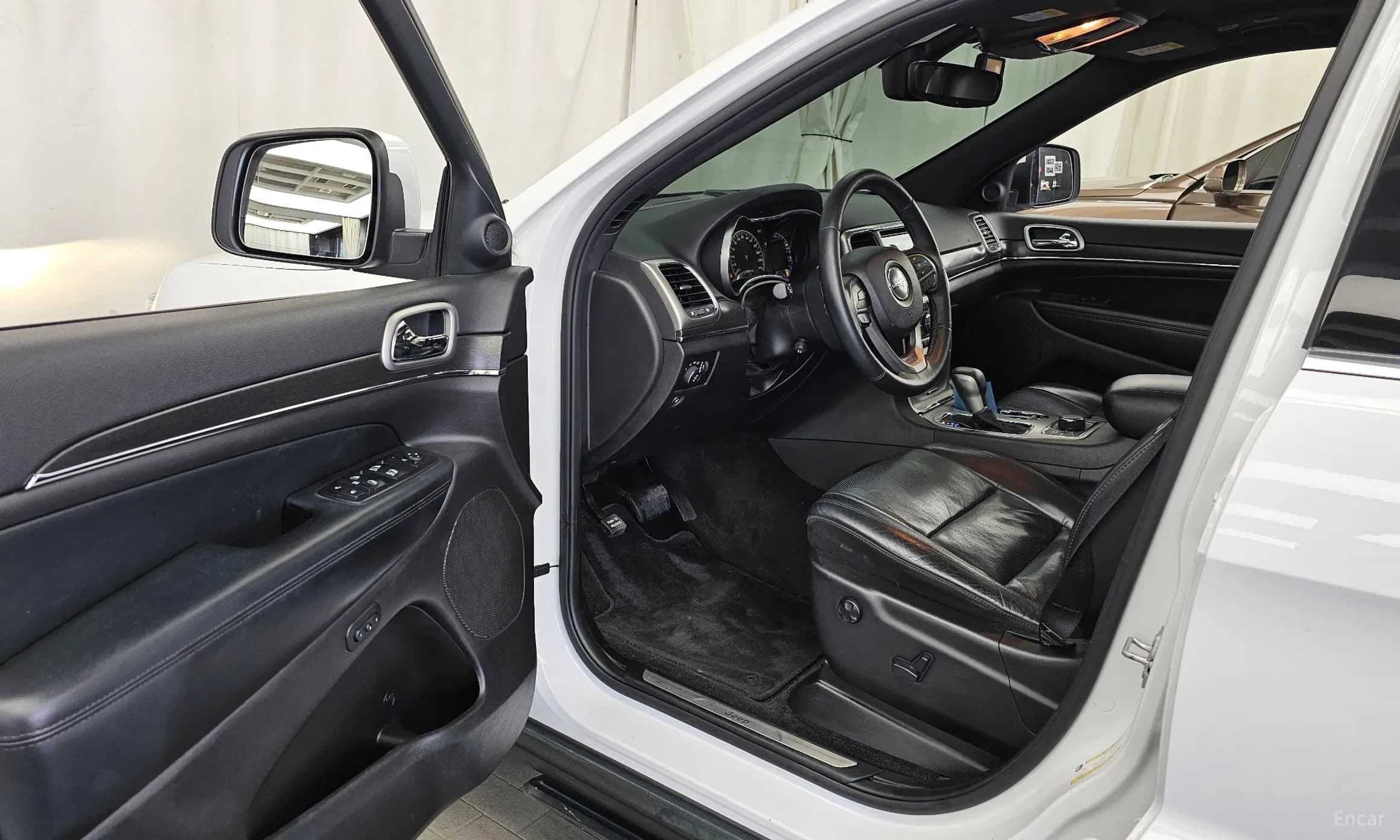Grand Cherokee