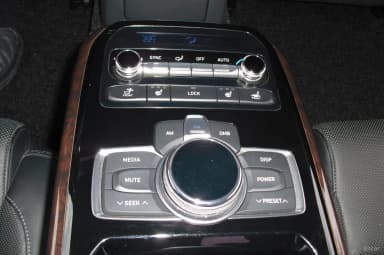 EQ900