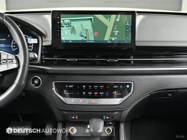 Rexton Sports Khan
