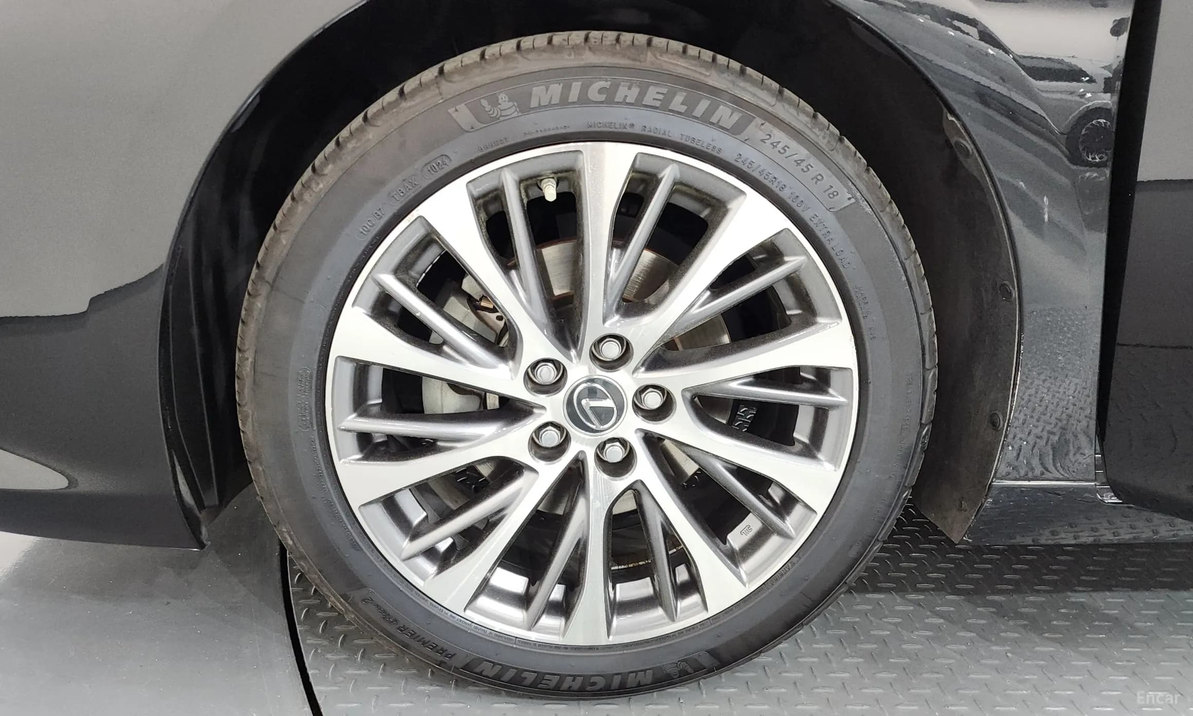 ES300h 7th Generation