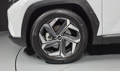 Tucson (NX4)