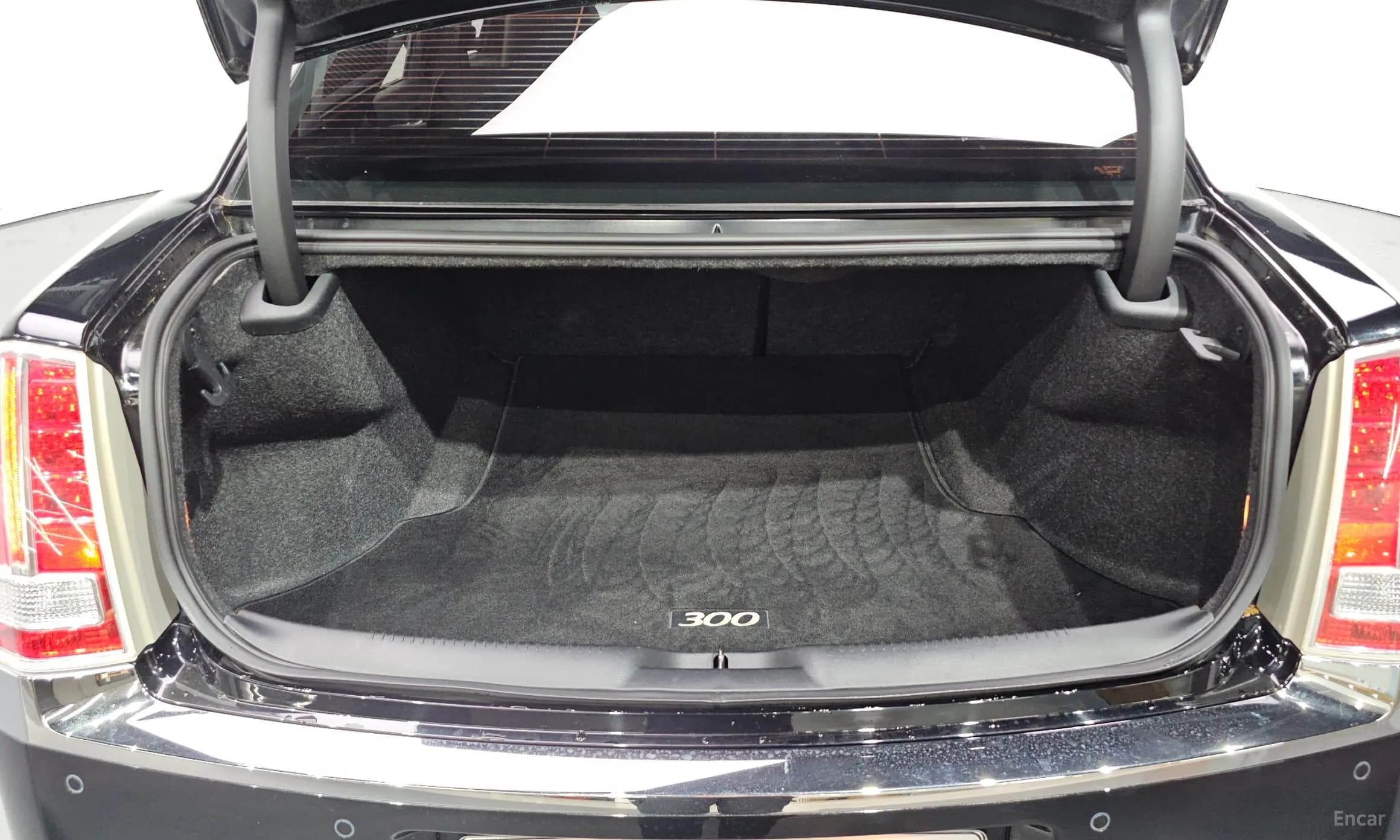 The New 300C