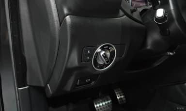 Q30